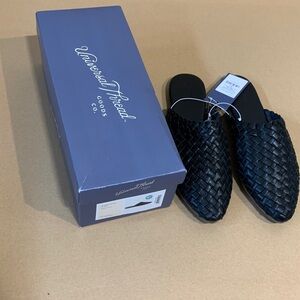 Universal Thread Black Woven Flats